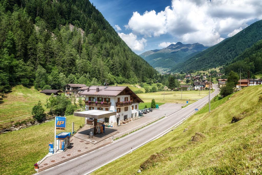 B&B Cicolini Раббі Екстер'єр фото