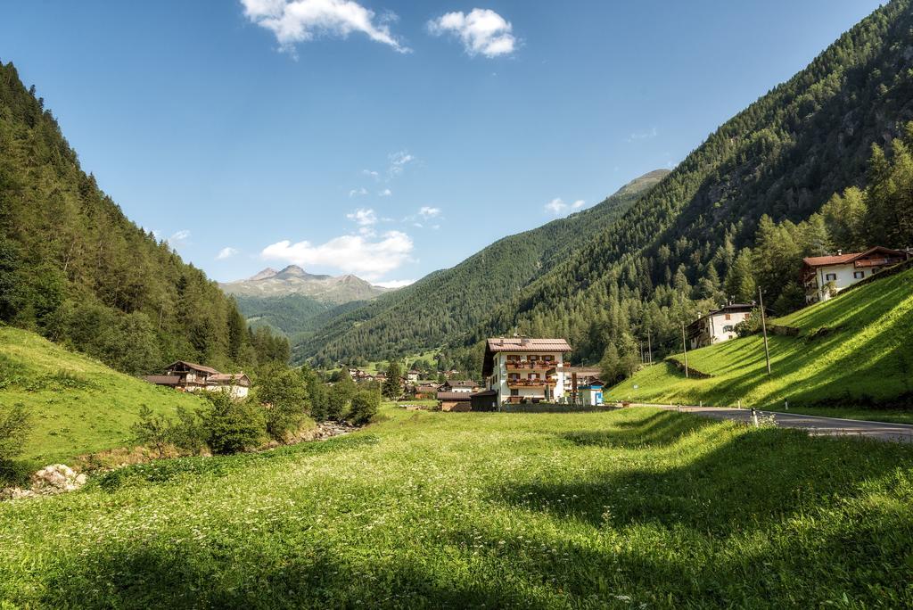 B&B Cicolini Раббі Екстер'єр фото
